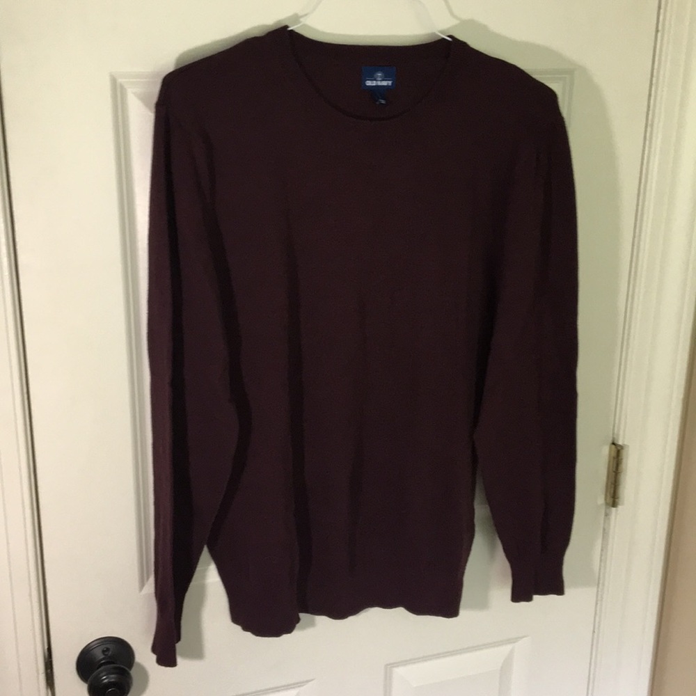Large Maroon Old Navy Sweater